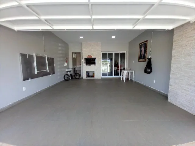 Imagem 11: Vendo Casa de Alvenaria, com Ótimo Acabamento no Bairro Efapi - R$ 790.000,00