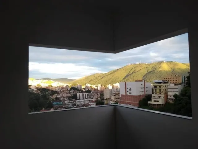 Imagem 1: Excelente Casa 5 Dormitórios 3 Minutos do Centro