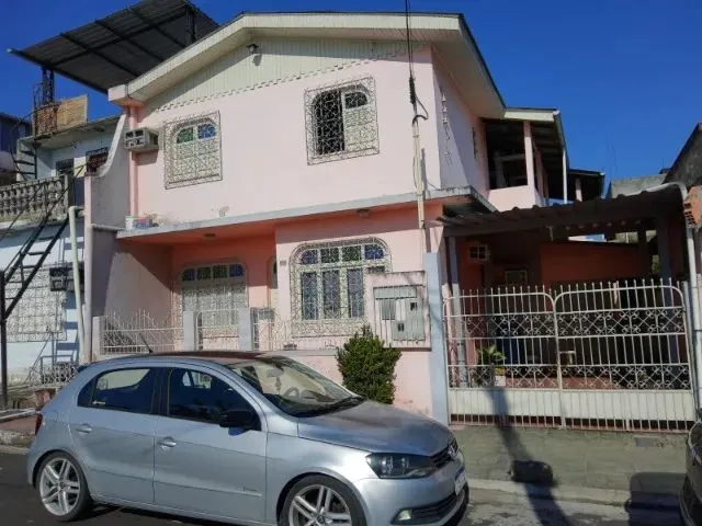 Imagem: Vende-Se 01 Casa com 2 Andares no Santo