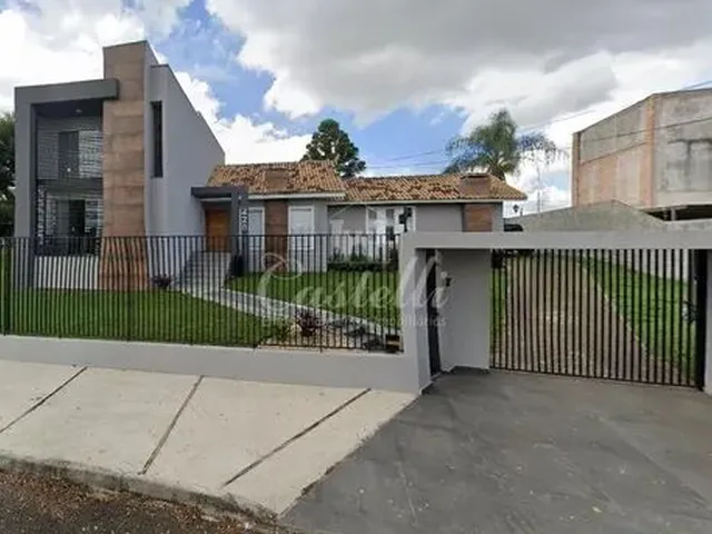Imagem: Casa em Alto Padrão para Alugar no Bairro