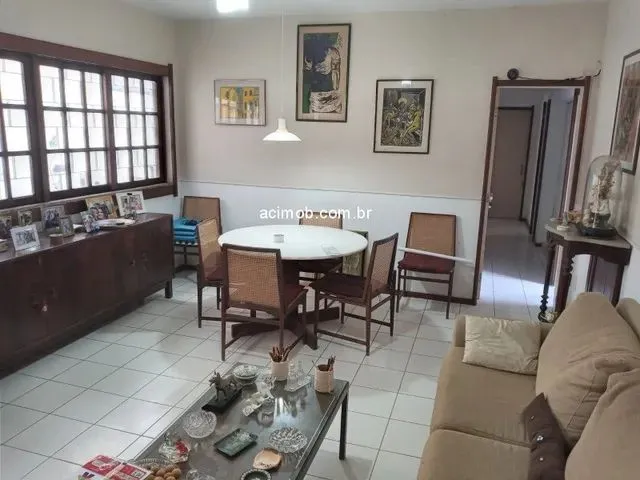 Imagem 6: Aluguel de Casa Térrea com 3 Quartos e Duas Vagas de Garagens, na Melhor Localização