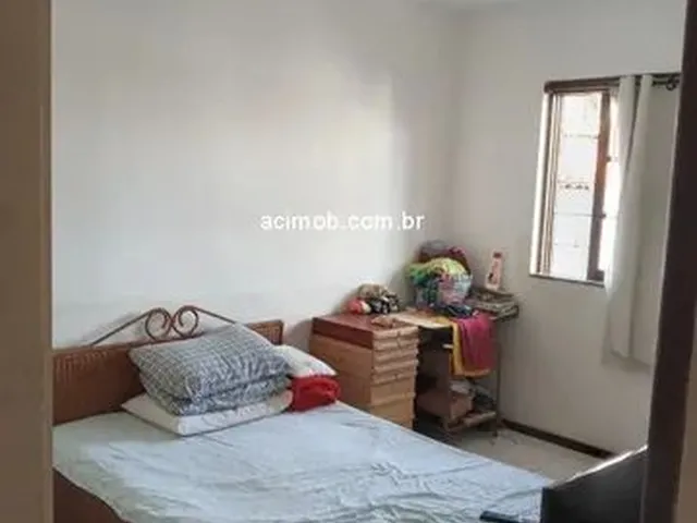 Imagem 2: Aluguel de Casa Térrea com 3 Quartos e Duas Vagas de Garagens, na Melhor Localização
