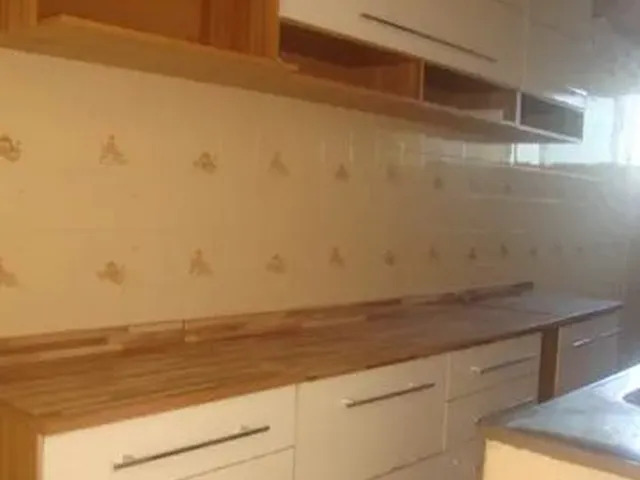 Imagem: Apartamento Excelente, 2/4, Armários Completos