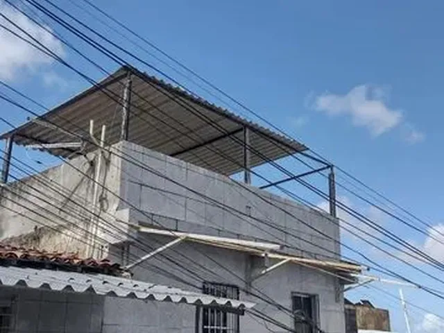 Imagem: Aluga-Se Casa com Coberta