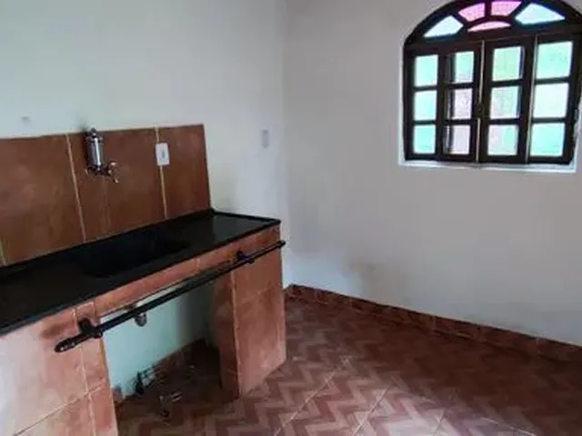 Imagem 2: Cód.: 1893 - Casa Tipo Granja em Condomínio Fechado e com Segurança 24 Horas