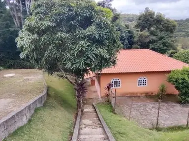 Imagem 5: Cód.: 1893 - Casa Tipo Granja em Condomínio Fechado e com Segurança 24 Horas