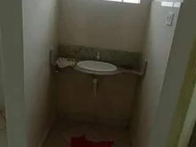 Imagem: Alugo Casa com Edícula Centro