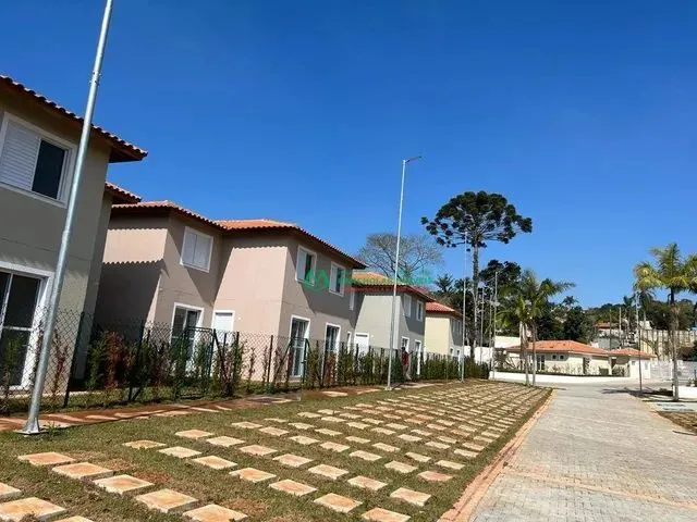 Imagem 1: Casa com 2 Dormitórios para Alugar, 47 M² por R$ 1.900/Mês - Encantada - Cotia/Sp