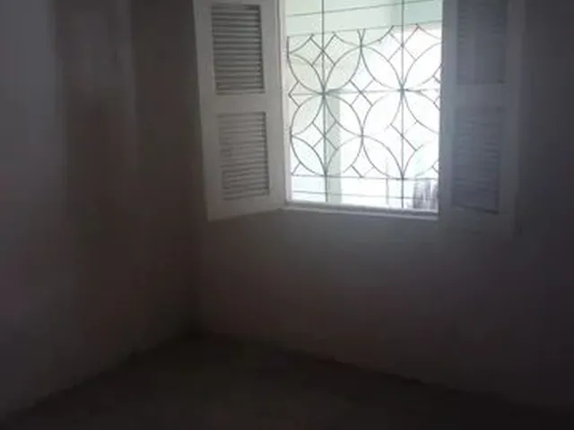 Imagem 3: Casa para Aluguel Possui 100 Metros Quadrados com 2 Quartos em Parangaba - Fortaleza - Ce
