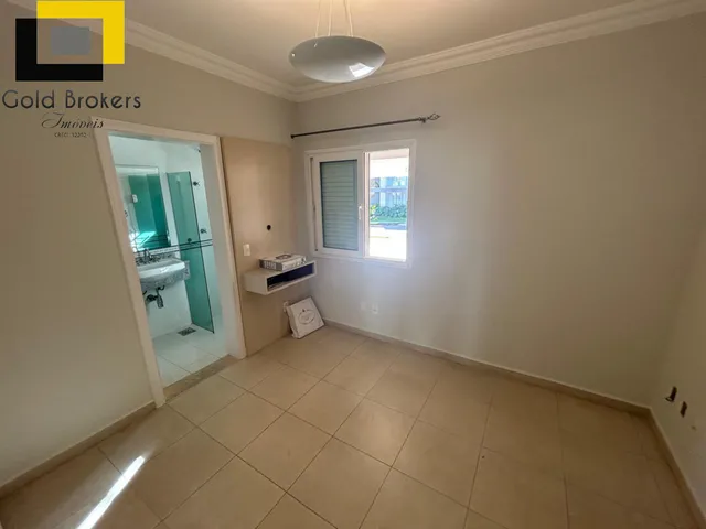 Imagem 4: CASA COM 410M² COM 4 DORMITÓRIOS, SENDO 4 SUÍTES, NO CONDOMÍNIO PORTAL DO PARAÍSO II