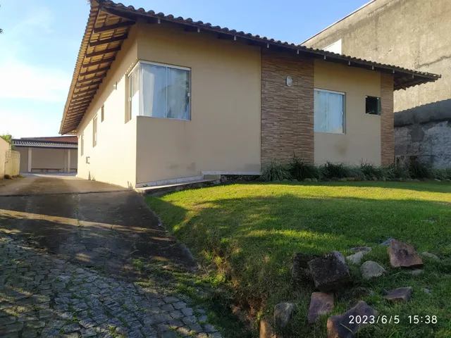 Imagem: Casa a venda no Floresta, com 04 dormitórios