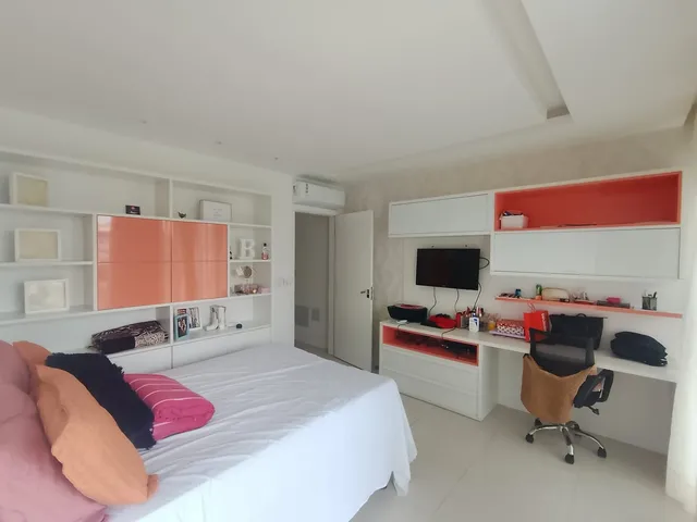 Imagem 10: Alphaville I 600m², suíte master com closet, hidro, climatizada, 4 suítes, piscina