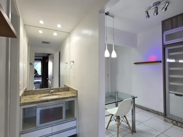 Imagem 3: Oportunidade! Studio mobiliado, alphaville, 47m², varanda gourmet, cozinha, climatizado