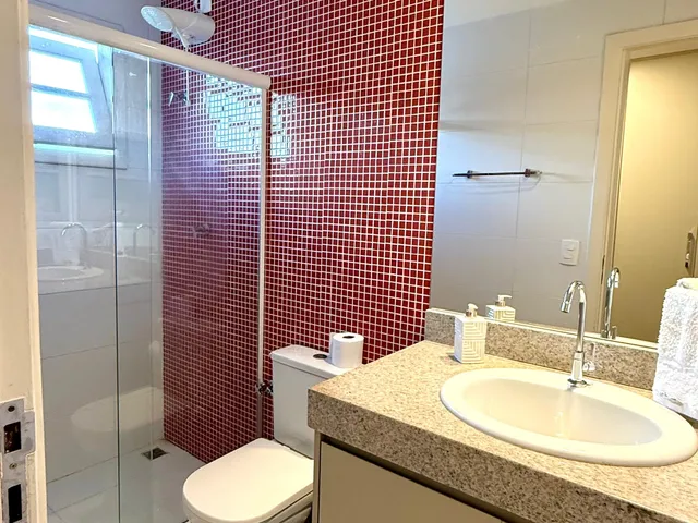 Imagem 4: Casa alto luxo 435m², suíte master com closet e hidromassagem, piscina privativa, fino