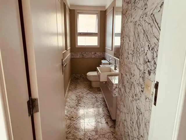 Imagem 13: Mansão Alphaville 1, nascente, finamente decorada, 4 suítes, piscina privativa
