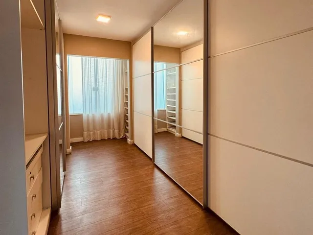 Imagem 2: Mansão Alphaville 1, nascente, finamente decorada, 4 suítes, piscina privativa