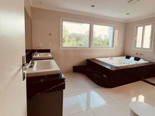 Imagem 10: Mansão Alphaville 1, nascente, finamente decorada, 4 suítes, piscina privativa
