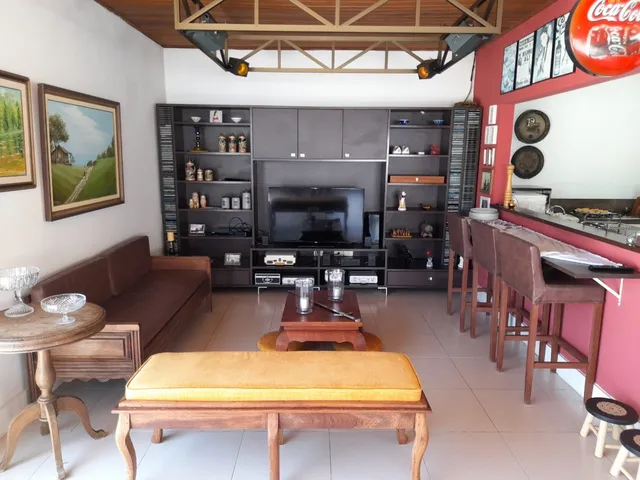 Imagem 11: Residencial Itapuã 660m², suíte master com closet, 6/4, hidromassagem, 3 pavimentos, 4