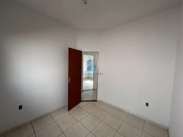 Imagem 2: Imperdível oportunidade! Casa à venda em Mateus Leme-MG, no bairro Central: 3 quartos