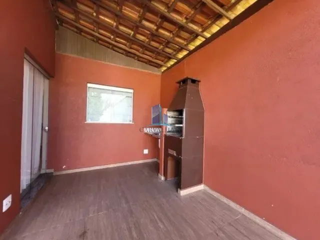 Imagem 7: Imperdível casa à venda em Nova Lima-MG, bairro Vale do Sol: 3 quartos, 1 suíte, 1