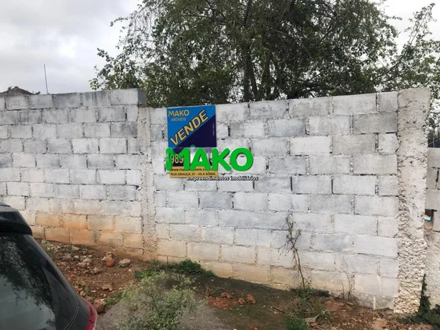 Imagem 2: Vende-Se Terreno com 2 Casas de 30 Metros Cada,Alugadas, Entrada Lateral, Pé Direito de 3