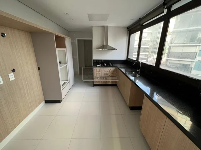 Imagem 8: Apartamento de 03 Suítes 05 Vagas 322M2 na Vila Olímpia
