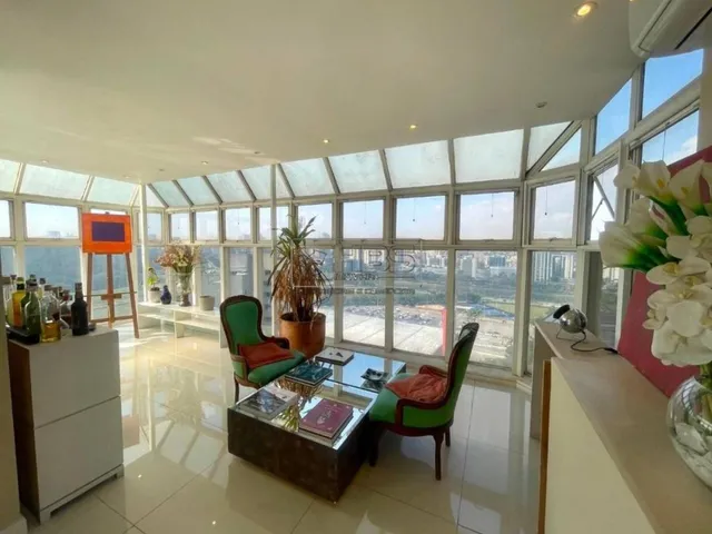 Imagem: Cobertura Triplex À Venda no Paraiso do