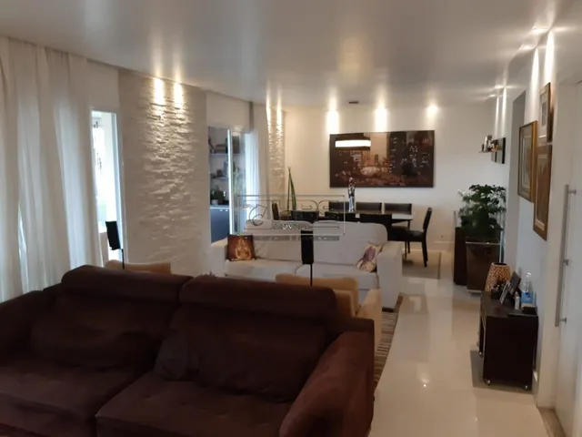Imagem 6: Apartamento À Venda com 171M², 3 Dormitórios e 3 Vagas