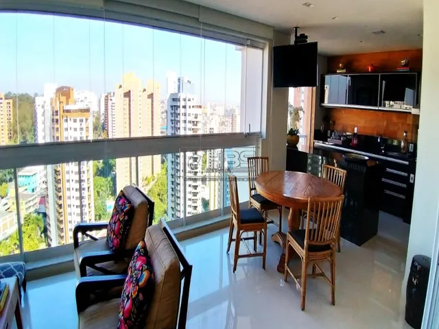 Imagem 5: Apartamento de 281 com 03 Suítes 04 Vagas no Panamby