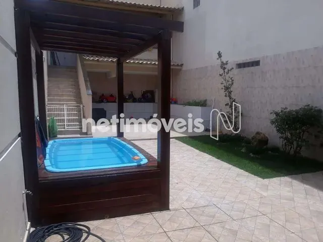 Imagem: Venda Casa Lúcio de Abreu Contagem