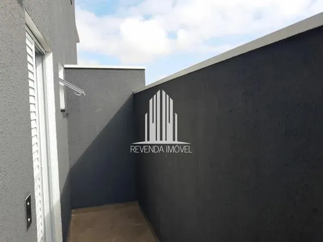 Imagem: O apartamento possui 2 Dormitórios, 1 Banheiro, 1 Vaga na