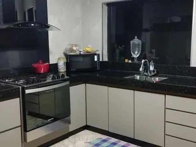 Imagem: Alugo Casa Triplex no Manoel Valinhas
