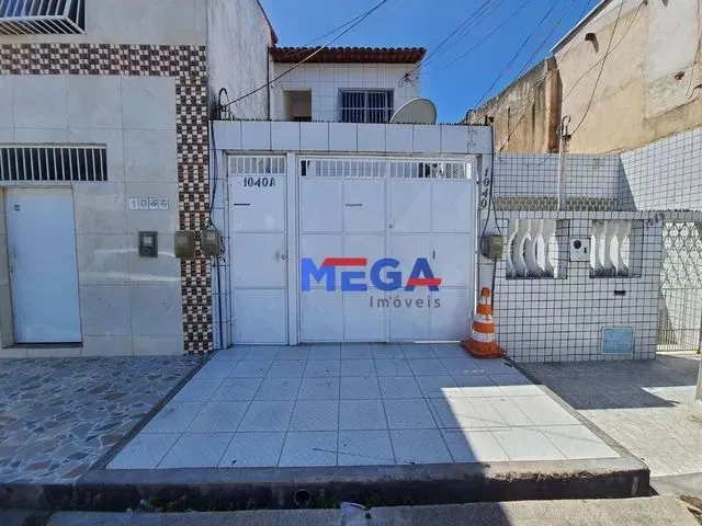 Imagem: Casa com 2 Quartos no Bairro Rodolfo Teófilo