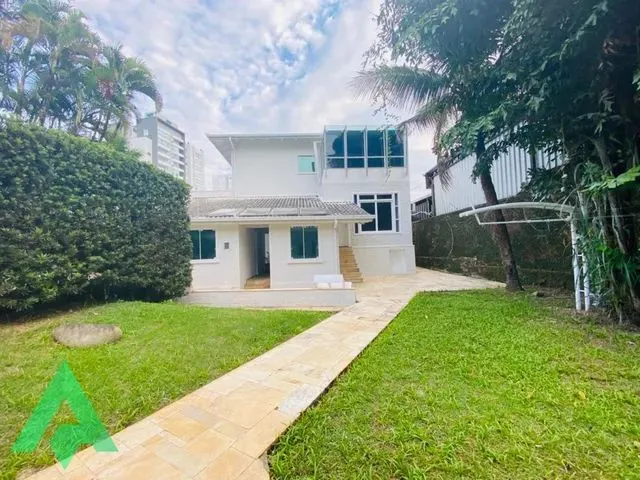 Imagem 1: Excelente Casa Comercial Semi Mobiliada para Locação, no Bairro Itoupava Seca!