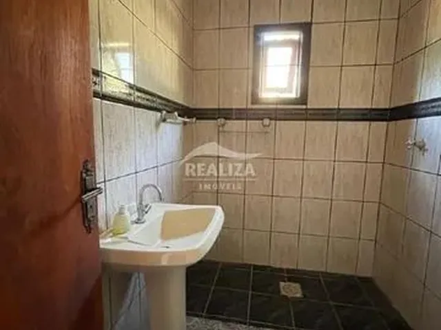 Imagem 2: Casa com 3 Dormitórios a 2 Min do Centro