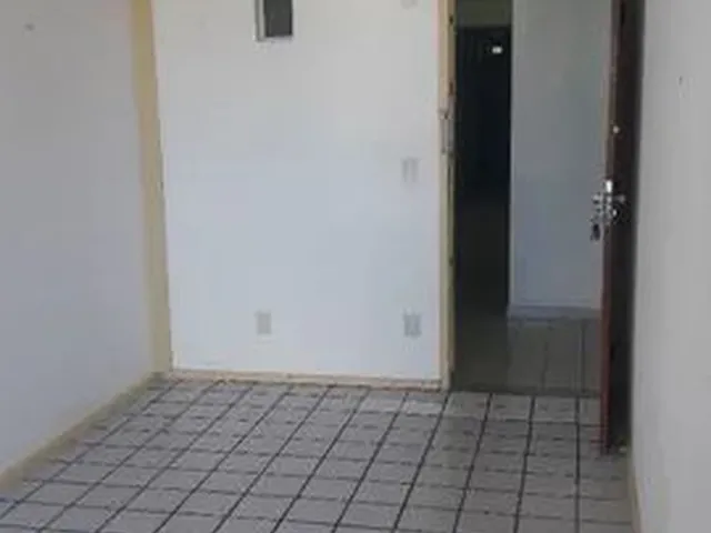 Imagem: Apartamento 02 Quartos no Candeal