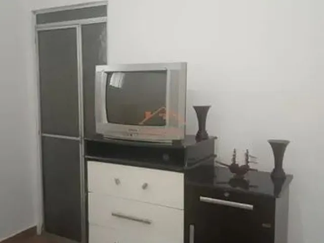 Imagem 2: Kitnet Já Mobiliada de 1 Quartos Sala, Cozinha Área de Serviço em Lote Plano, 1 Vaga