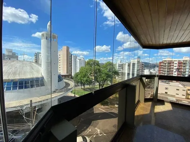 Imagem 7: Apartamento 4 Quartos com Varanda