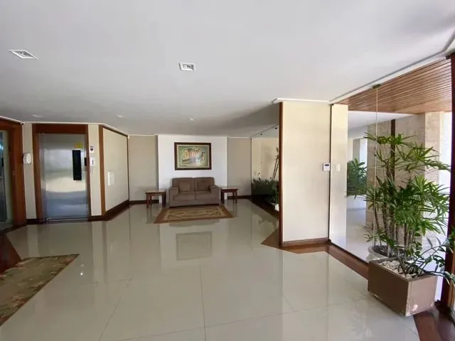 Imagem 2: Apartamento 4 Quartos com Varanda