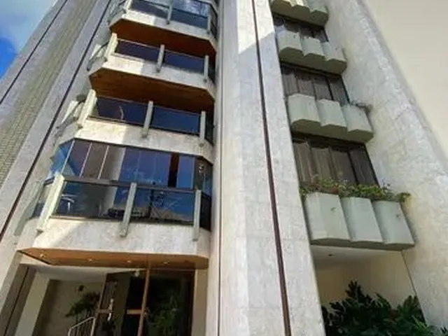 Imagem 10: Apartamento 4 Quartos com Varanda