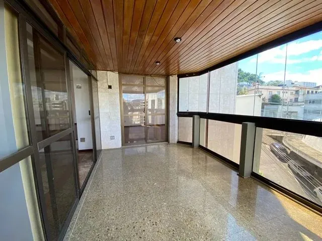 Imagem 15: Apartamento 4 Quartos com Varanda