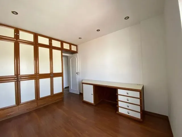 Imagem 5: Apartamento 4 Quartos com Varanda