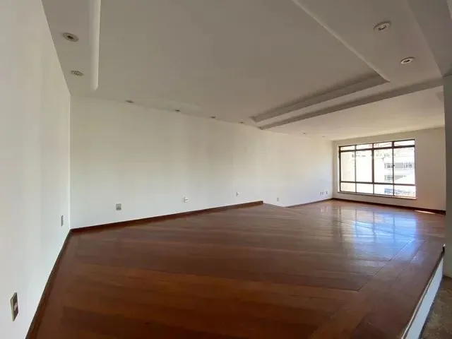 Imagem 9: Apartamento 4 Quartos com Varanda