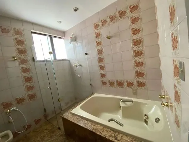 Imagem 3: Apartamento 4 Quartos com Varanda