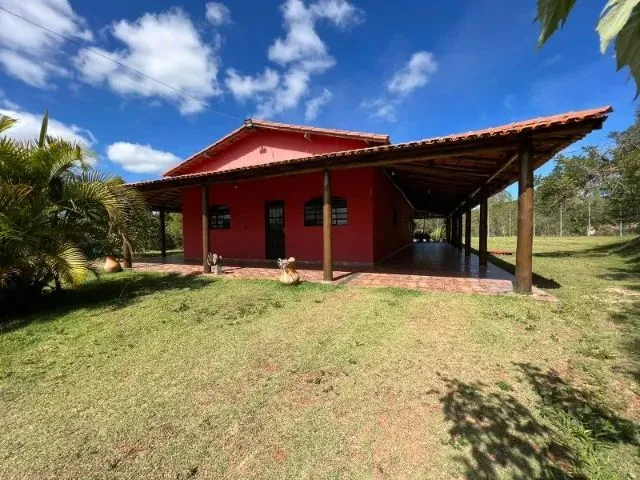Imagem: Chácara com Área de 5.000 M² a 100M do