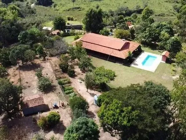 Imagem 4: Chácara com Área de 5.000 M² a 100M do Asfalto com Pomar em Produção em Itatiaiuçu