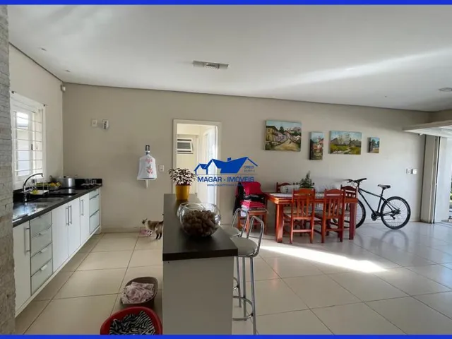 Imagem 14: Casa Semi Mobiliada com 3 Dormitórios e Piscina no Centro de Estância Velha/Rs