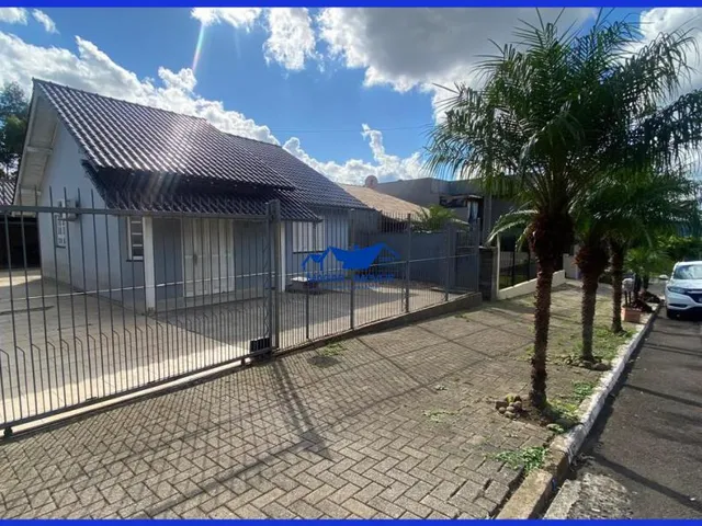 Imagem 3: Casa com 3 Dormitórios, Piscina Aquecida, Salão de Festas e Móveis Sob Medida no