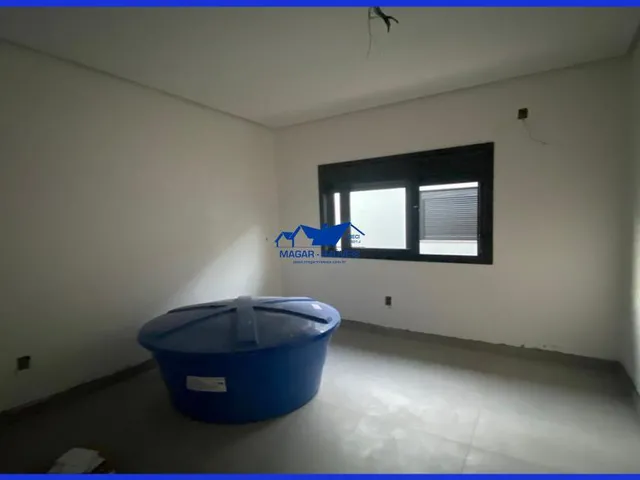 Imagem 9: Linda casa com 73,50m² de área privativa com 3 dormitórios no Bairro Campo Grande em