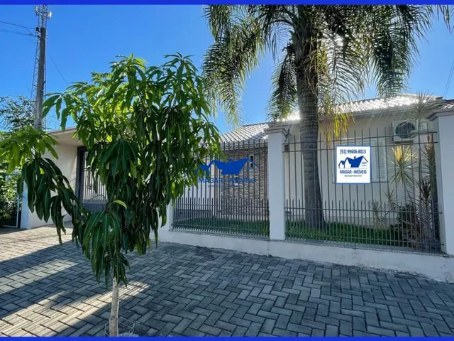 Imagem 4: Linda casa com 99,20m², 2 dormitórios, escritório, churrasqueira no bairro Lago Azul
